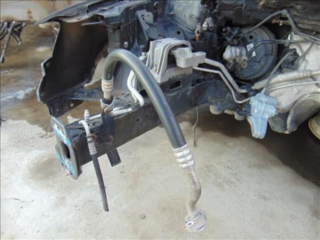 bontott VW PASSAT B6 Jobb első Ütközéscsillapító