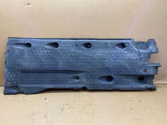 bontott VW PASSAT B6 Jobb Fenéklemez