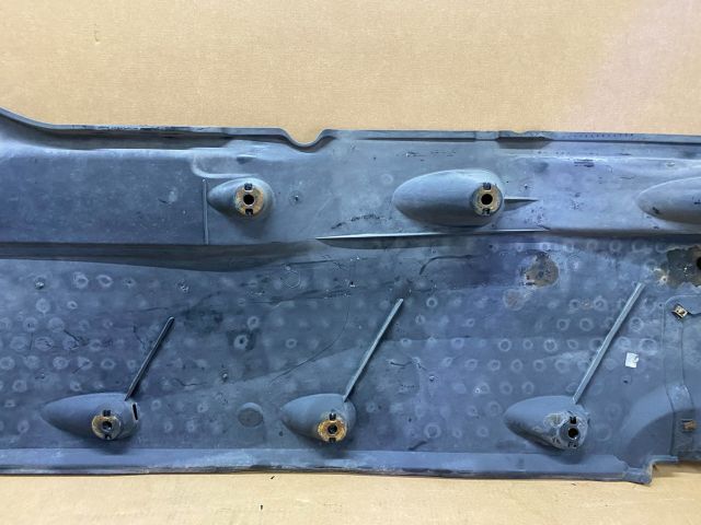 bontott VW PASSAT B6 Jobb Fenéklemez