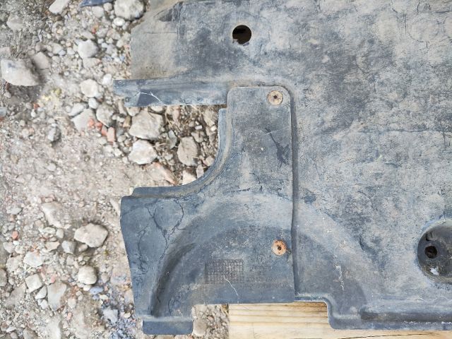 bontott VW PASSAT B6 Jobb Fenéklemez