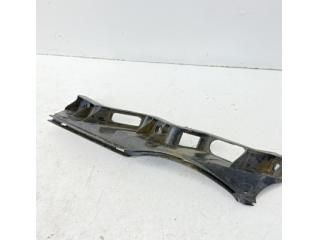 bontott VW PASSAT B6 Jobb Fényszóró Tartó