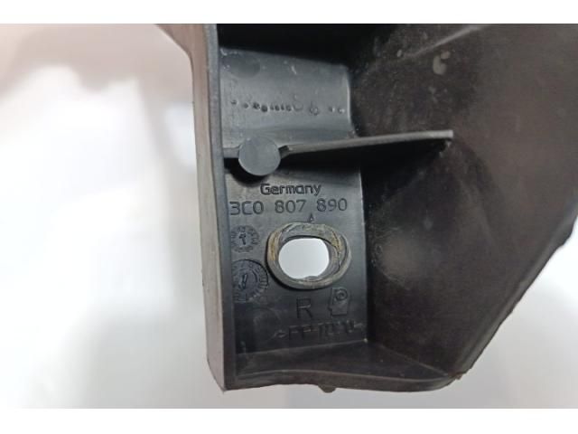 bontott VW PASSAT B6 Jobb Fényszóró Tartó