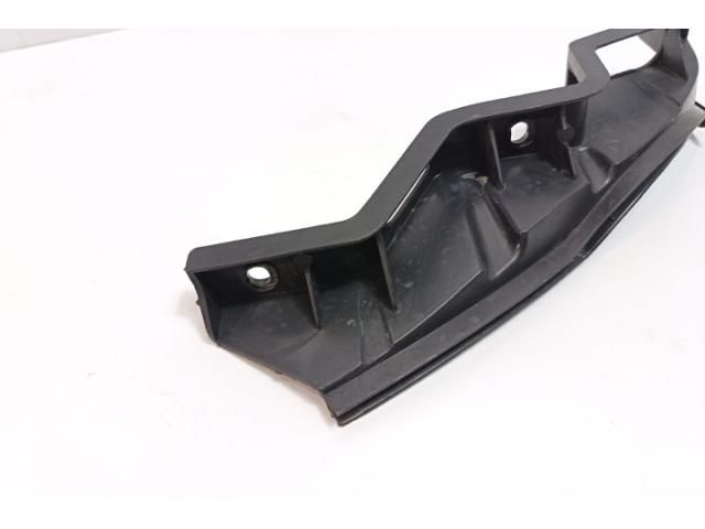 bontott VW PASSAT B6 Jobb Fényszóró Tartó