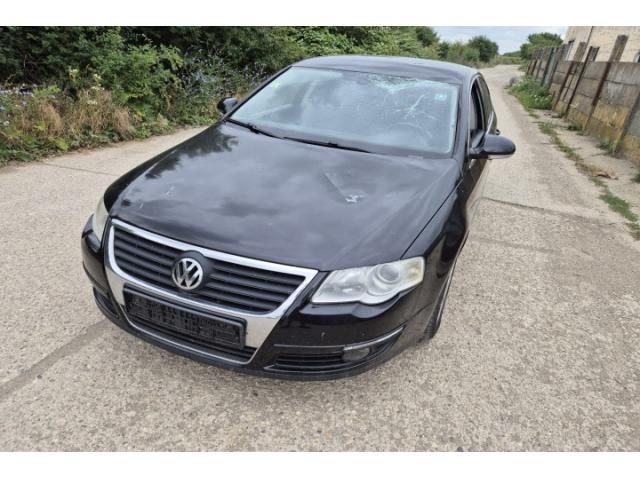 bontott VW PASSAT B6 Jobb Fényszóró Tartó