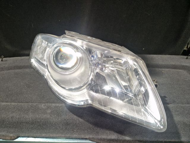 bontott VW PASSAT B6 Jobb Fényszóró