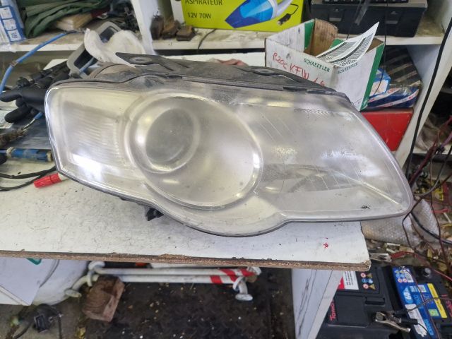 bontott VW PASSAT B6 Jobb Fényszóró