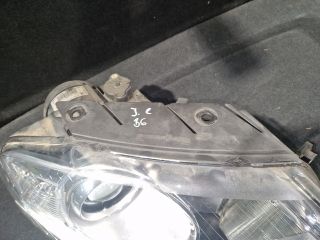 bontott VW PASSAT B6 Jobb Fényszóró