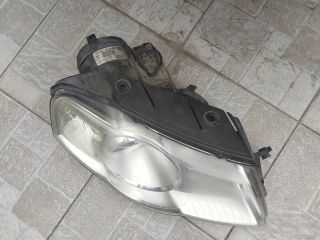 bontott VW PASSAT B6 Jobb Fényszóró