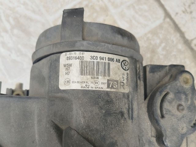 bontott VW PASSAT B6 Jobb Fényszóró