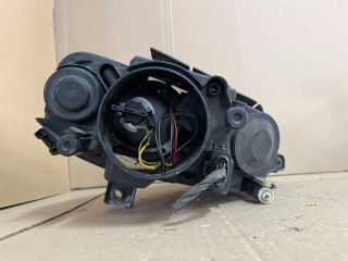 bontott VW PASSAT B6 Jobb Fényszóró