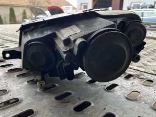 bontott VW PASSAT B6 Jobb Fényszóró
