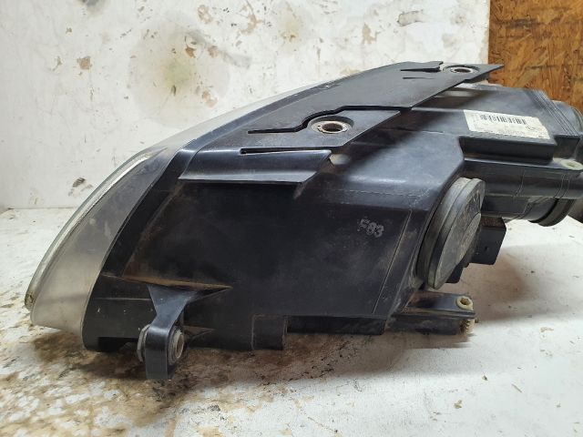 bontott VW PASSAT B6 Jobb Fényszóró