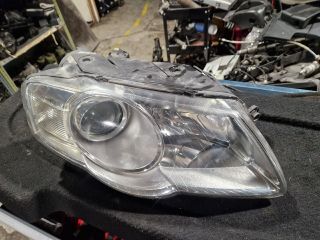 bontott VW PASSAT B6 Jobb Fényszóró