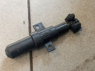 bontott VW PASSAT B6 Jobb Fényszórómosó Fúvóka