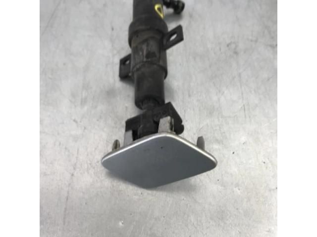 bontott VW PASSAT B6 Jobb Fényszórómosó Fúvóka