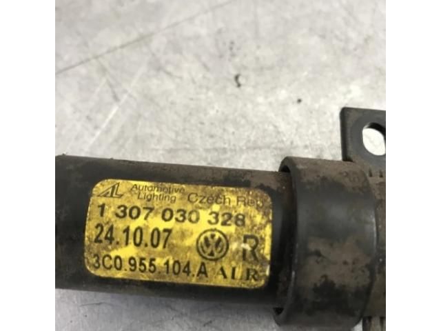 bontott VW PASSAT B6 Jobb Fényszórómosó Fúvóka