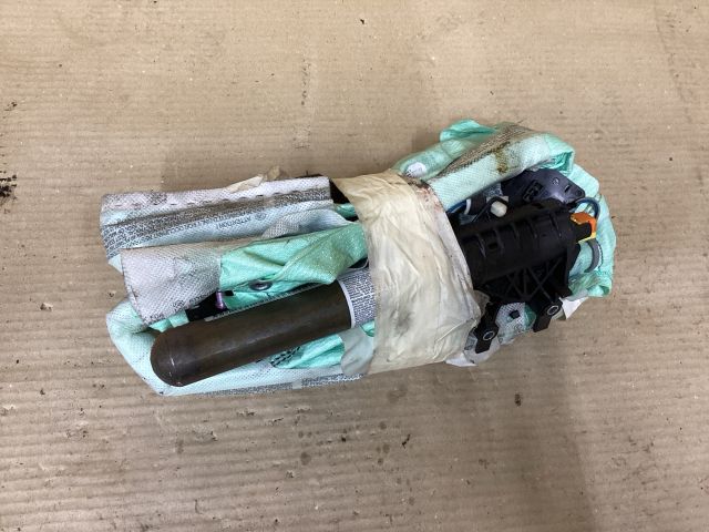 bontott VW PASSAT B6 Jobb Függönylégzsák és Oldallégzsák