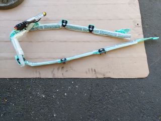 bontott VW PASSAT B6 Jobb Függönylégzsák és Oldallégzsák