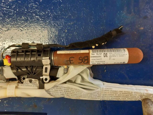 bontott VW PASSAT B6 Jobb Függönylégzsák és Oldallégzsák