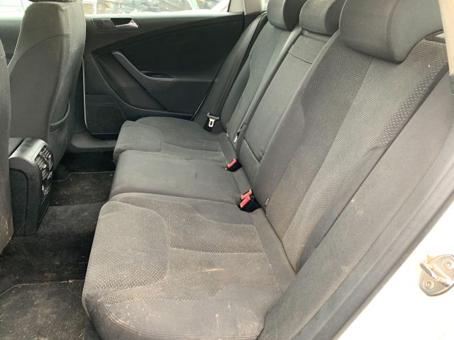 bontott VW PASSAT B6 Jobb hátsó Ablakemelő Kapcsoló