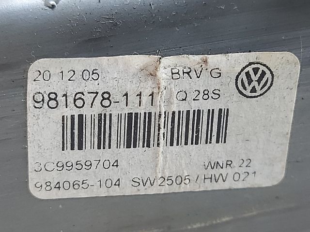 bontott VW PASSAT B6 Jobb hátsó Ablakemelő Motor