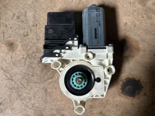 bontott VW PASSAT B6 Jobb hátsó Ablakemelő Motor