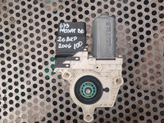 bontott VW PASSAT B6 Jobb hátsó Ablakemelő Motor