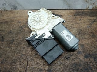 bontott VW PASSAT B6 Jobb hátsó Ablakemelő Motor