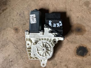 bontott VW PASSAT B6 Jobb hátsó Ablakemelő Motor
