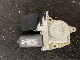 bontott VW PASSAT B6 Jobb hátsó Ablakemelő Motor