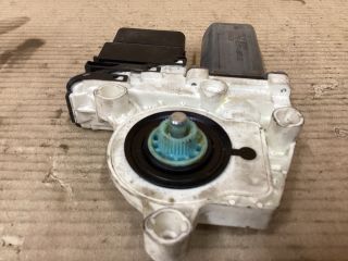 bontott VW PASSAT B6 Jobb hátsó Ablakemelő Motor