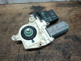 bontott VW PASSAT B6 Jobb hátsó Ablakemelő Motor