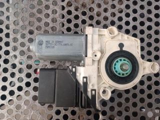 bontott VW PASSAT B6 Jobb hátsó Ablakemelő Motor