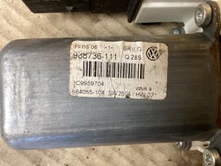 bontott VW PASSAT B6 Jobb hátsó Ablakemelő Motor