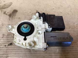 bontott VW PASSAT B6 Jobb hátsó Ablakemelő Motor