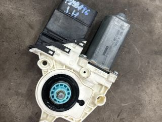 bontott VW PASSAT B6 Jobb hátsó Ablakemelő Motor