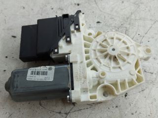 bontott VW PASSAT B6 Jobb hátsó Ablakemelő Motor