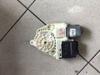 bontott VW PASSAT B6 Jobb hátsó Ablakemelő Motor