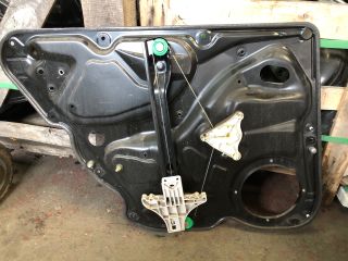 bontott VW PASSAT B6 Jobb hátsó Ablakemelő Szerkezet (Elektromos)