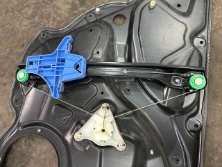 bontott VW PASSAT B6 Jobb hátsó Ablakemelő Szerkezet (Elektromos)