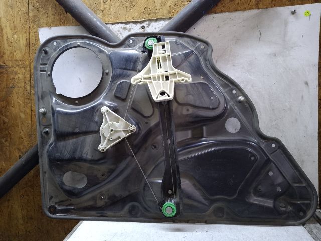 bontott VW PASSAT B6 Jobb hátsó Ablakemelő Szerkezet (Elektromos)
