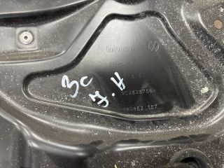 bontott VW PASSAT B6 Jobb hátsó Ablakemelő Szerkezet (Elektromos)