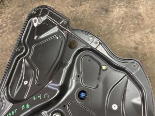 bontott VW PASSAT B6 Jobb hátsó Ablakemelő Szerkezet (Elektromos)