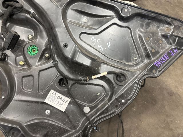 bontott VW PASSAT B6 Jobb hátsó Ablakemelő Szerkezet (Elektromos)