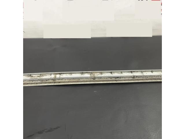 bontott VW PASSAT B6 Jobb hátsó Ajtó Díszléc