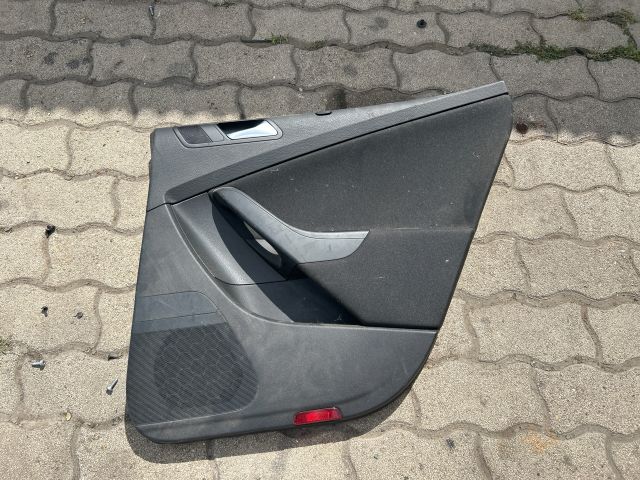 bontott VW PASSAT B6 Jobb hátsó Ajtó Kárpit