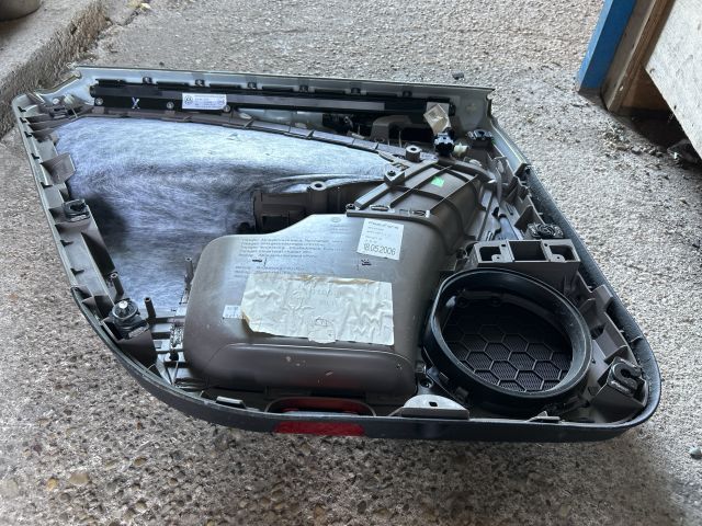 bontott VW PASSAT B6 Jobb hátsó Ajtó Kárpit