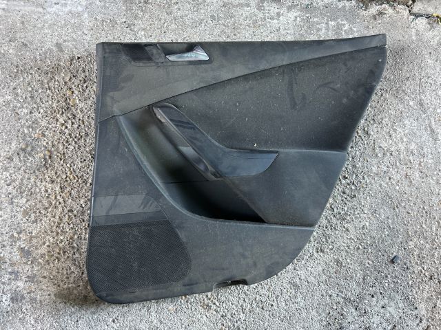 bontott VW PASSAT B6 Jobb hátsó Ajtó Kárpit