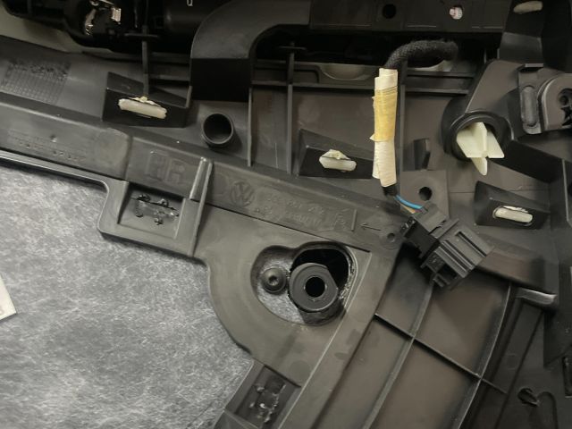 bontott VW PASSAT B6 Jobb hátsó Ajtó Kárpit