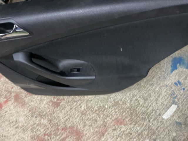 bontott VW PASSAT B6 Jobb hátsó Ajtó Kárpit